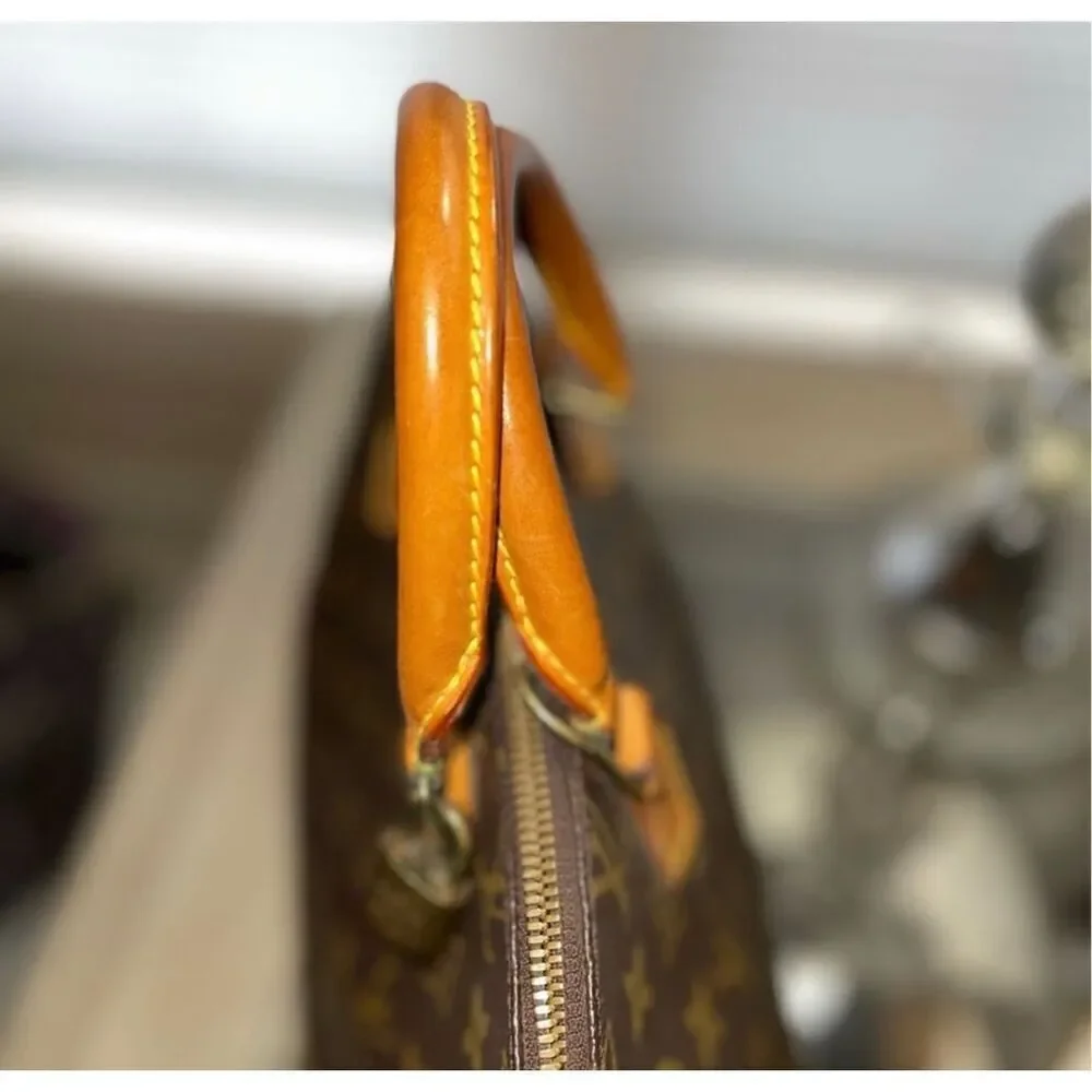 Louis Vuitton Alma PM